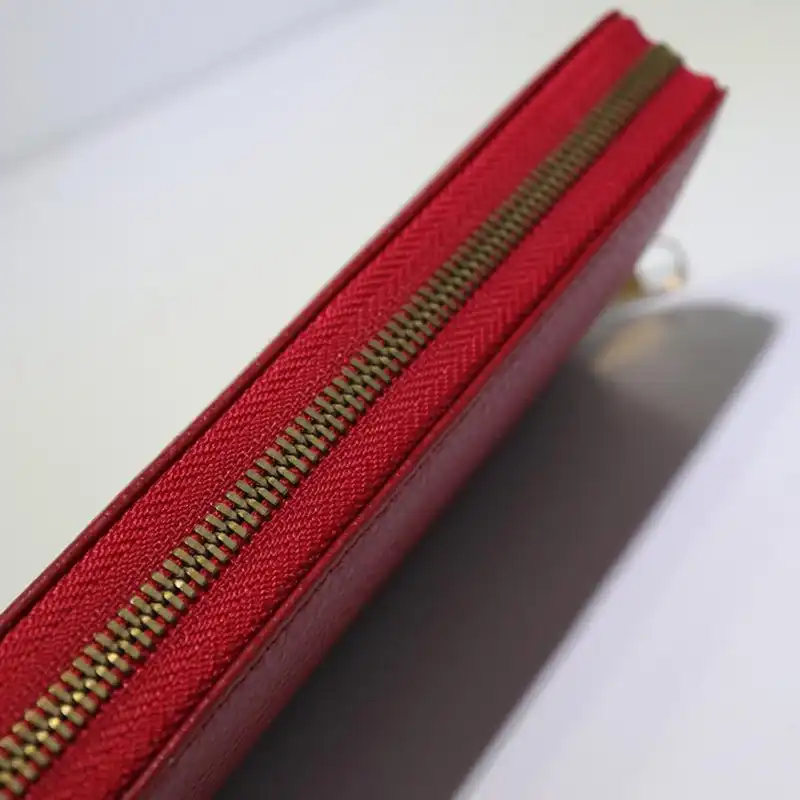 G*u*i brand handbags zip around wallet 1904g0016