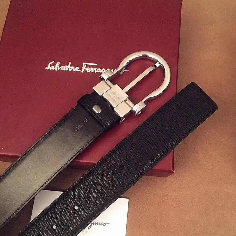 Salvatore Ferragamo s Belte 1905BL0039