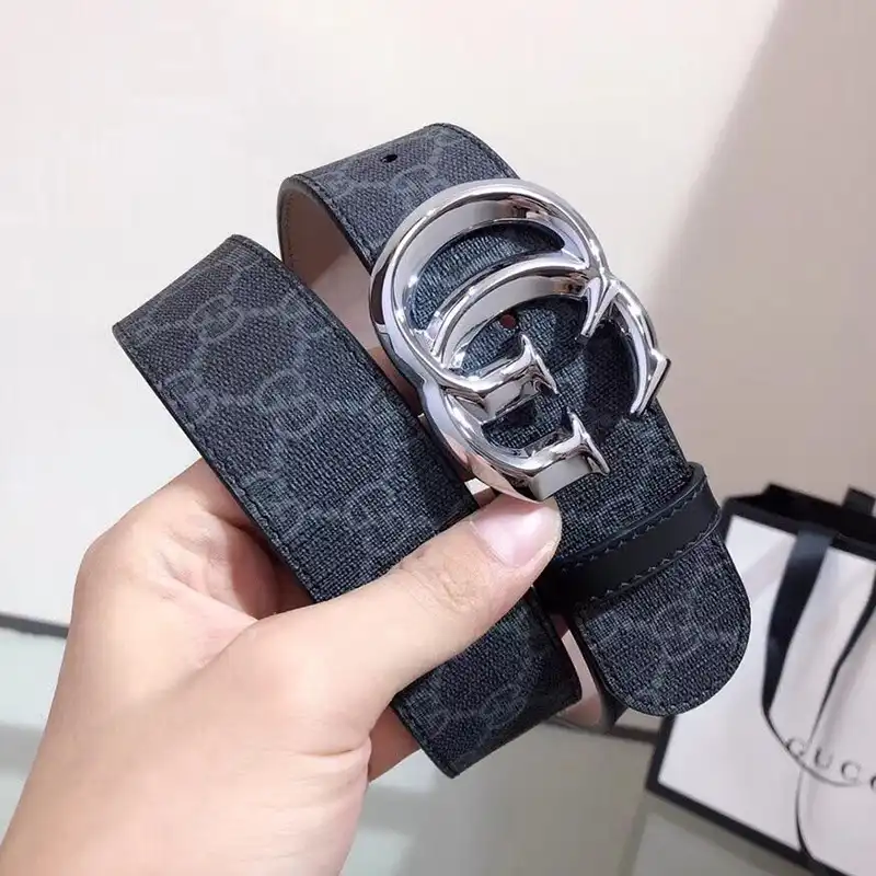 G*u*i s belte 1905bl0257