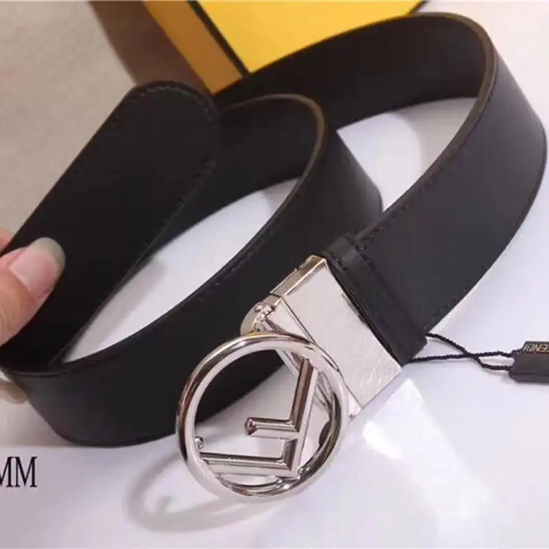 Fendi s Belte 1905BL0323