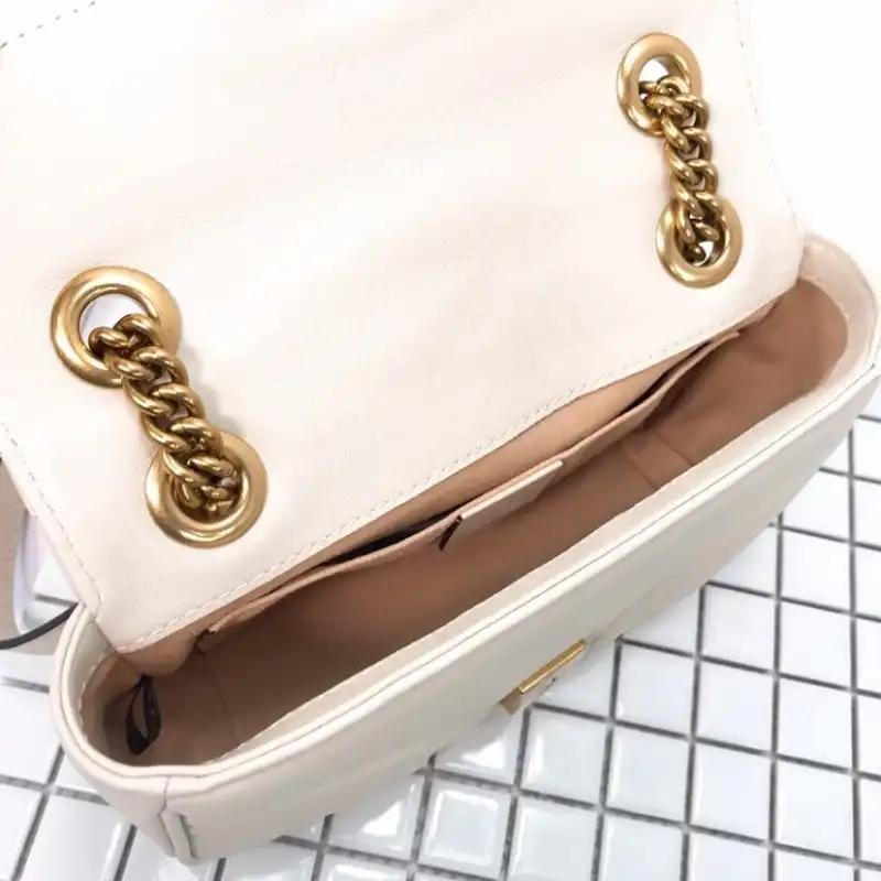 G*u*i bags 19b57g0011