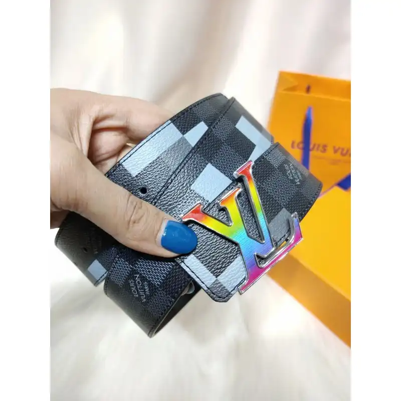 LV s Belte 19XIA0021