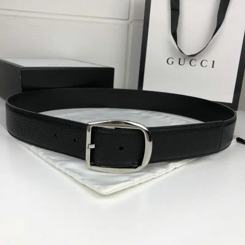 G*u*i s belt 2007xf0088