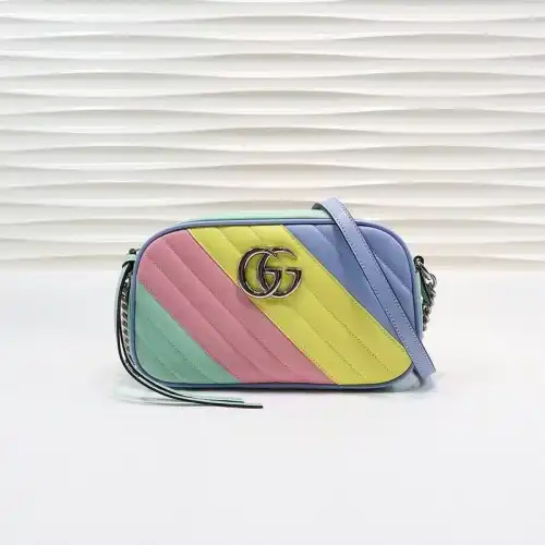 G*u*i bags 205b570028