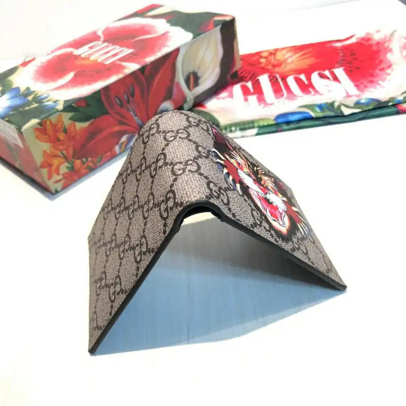 G*u*i bags 20guc0065