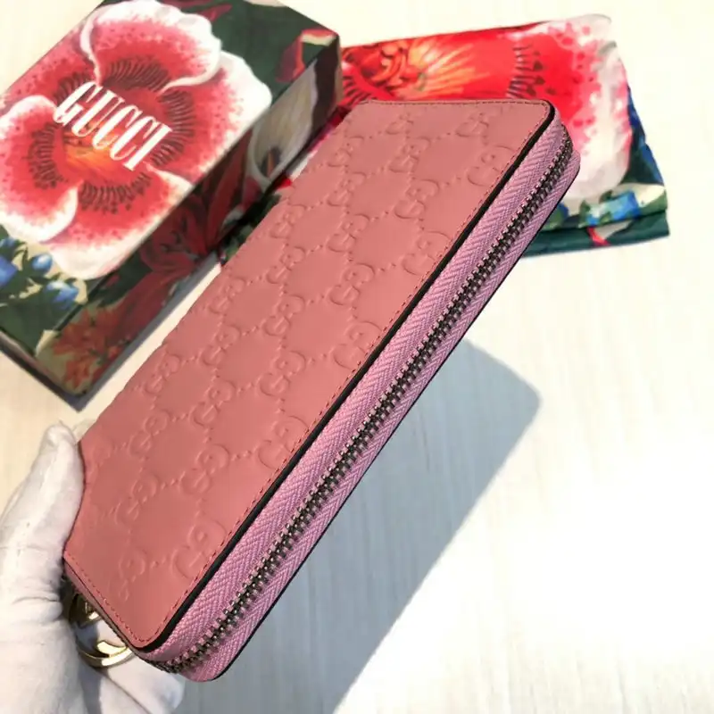 G*u*i bags 20guc0206