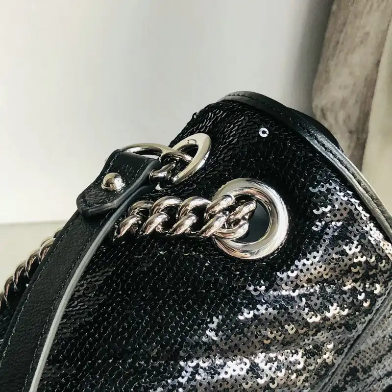 G*u*i bags 2101sh0047