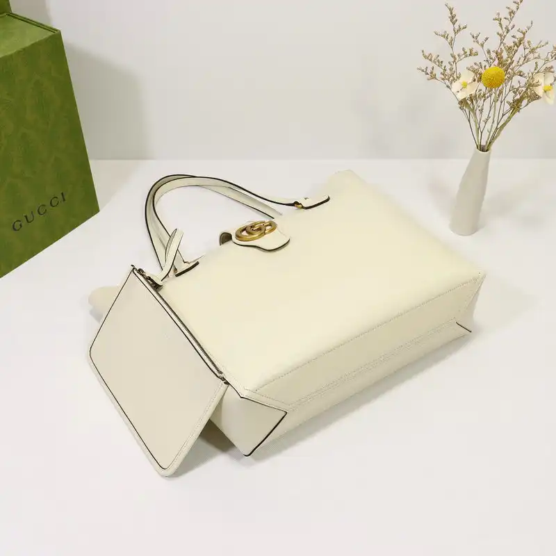 G*u*i bags 2106dj0036