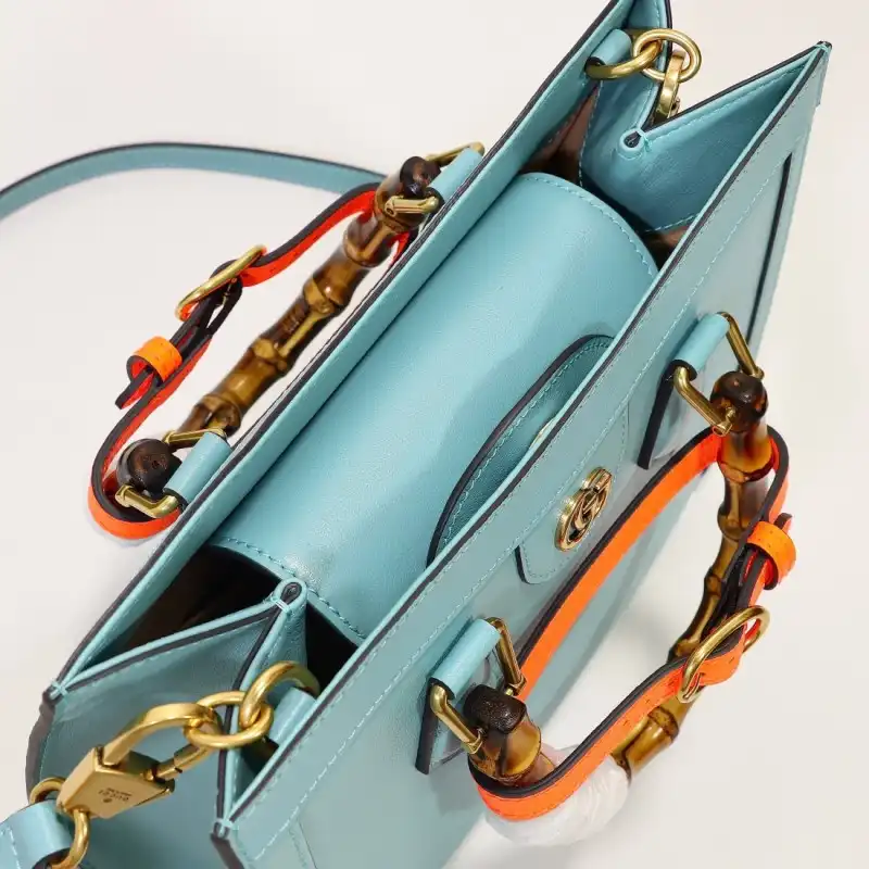 G*u*i s bags 2108dj0035