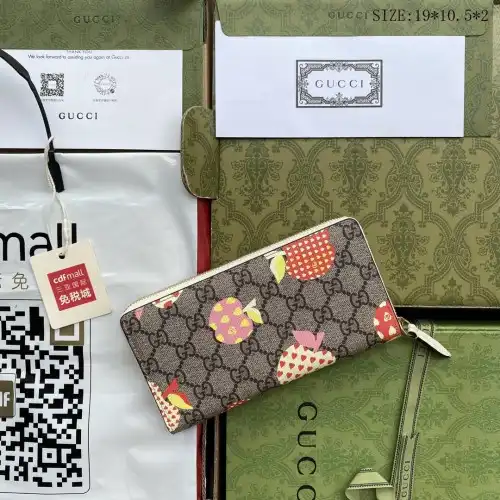 G*u*i s bags 2108ya0079