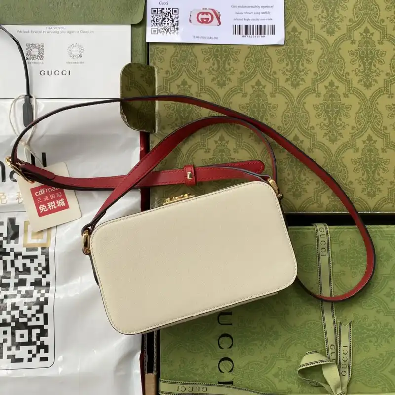 G*u*i s bags 2108ya0096