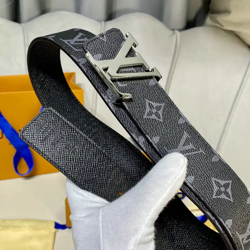 LV Belts 2111XA0037