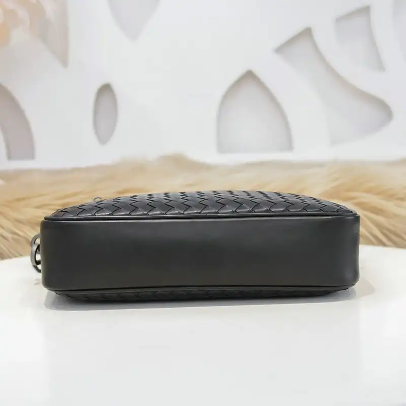 Bottega Veneta Bags 2111YZ0021