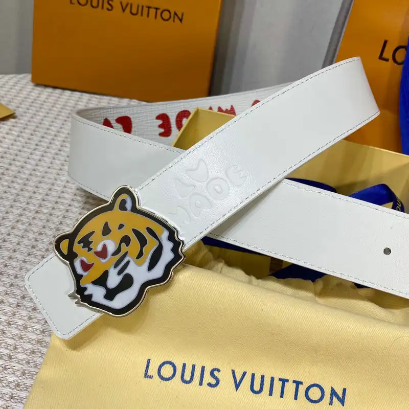 LV Belts 2201XA0134
