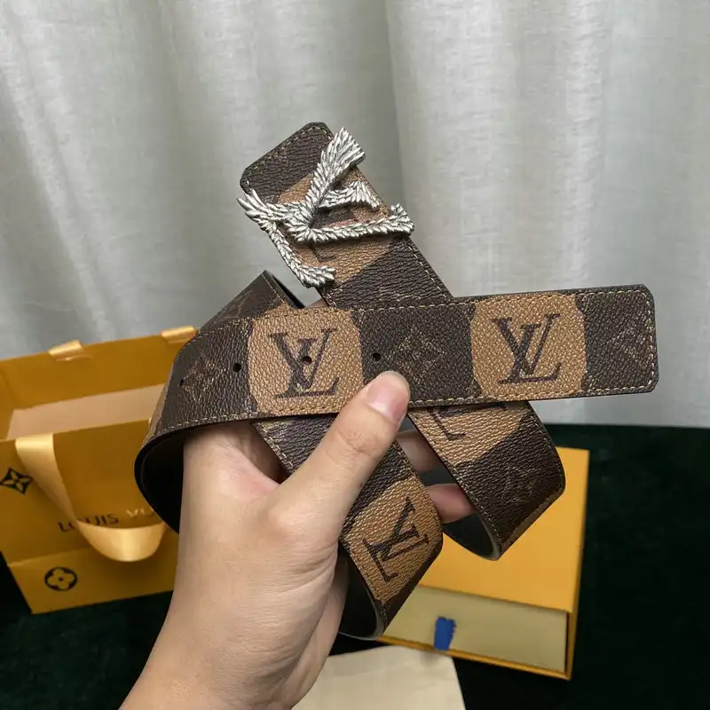 LV Belts 2201XA0205