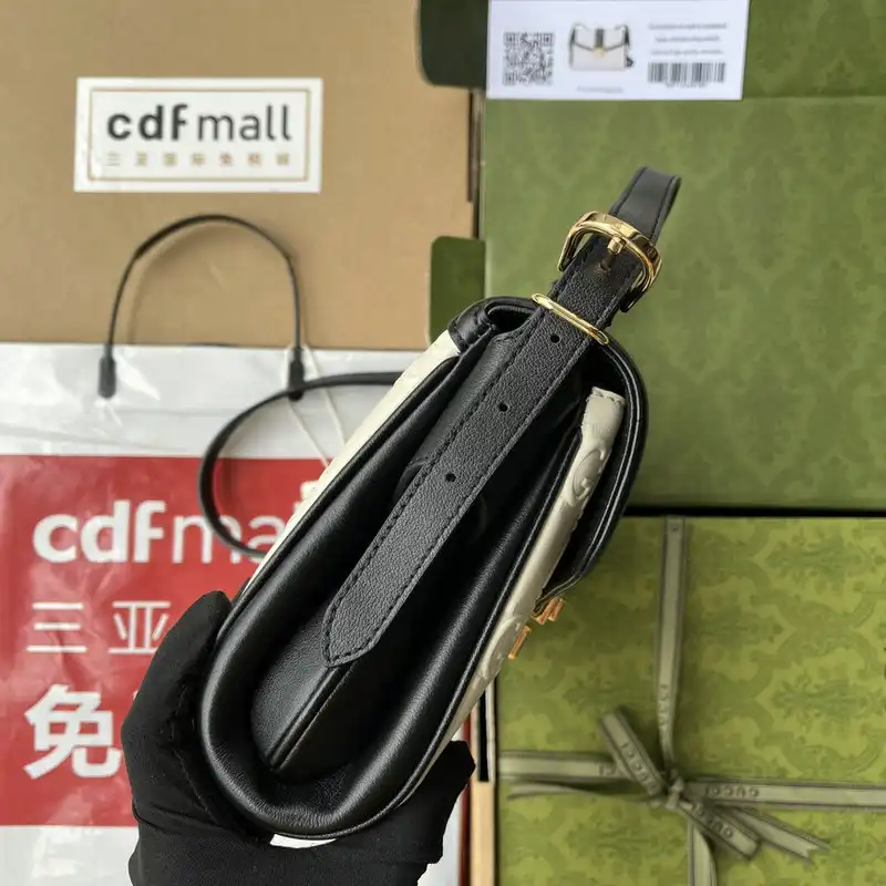 G*u*i bag 2205ya0039