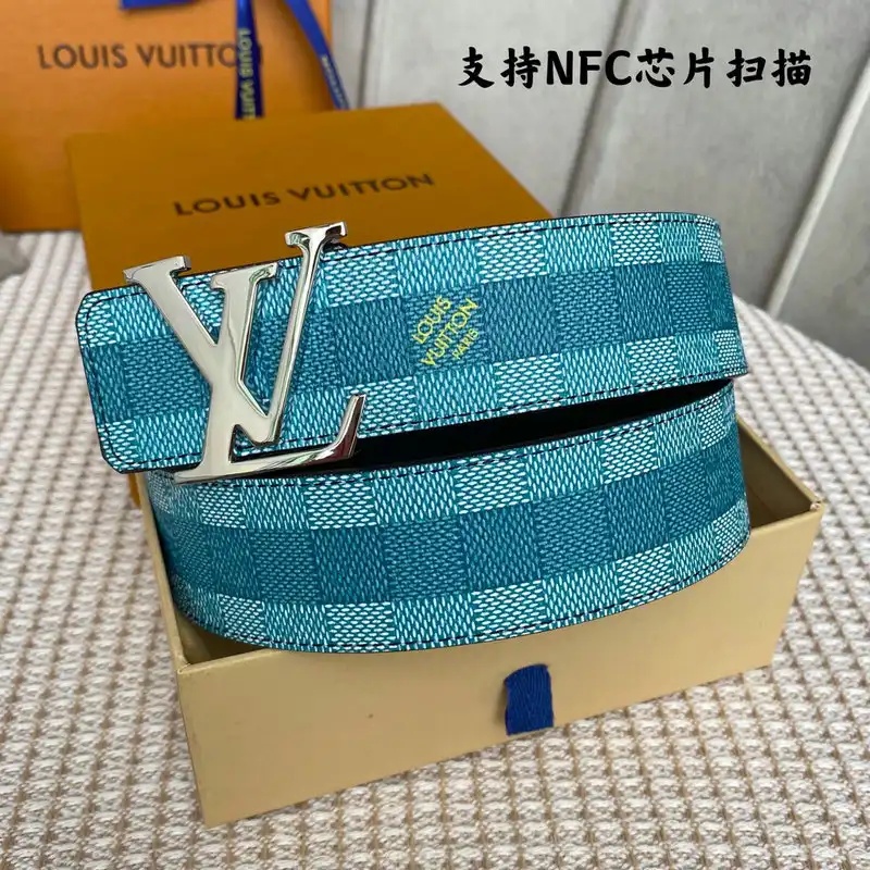LV Belts 2207XF0093