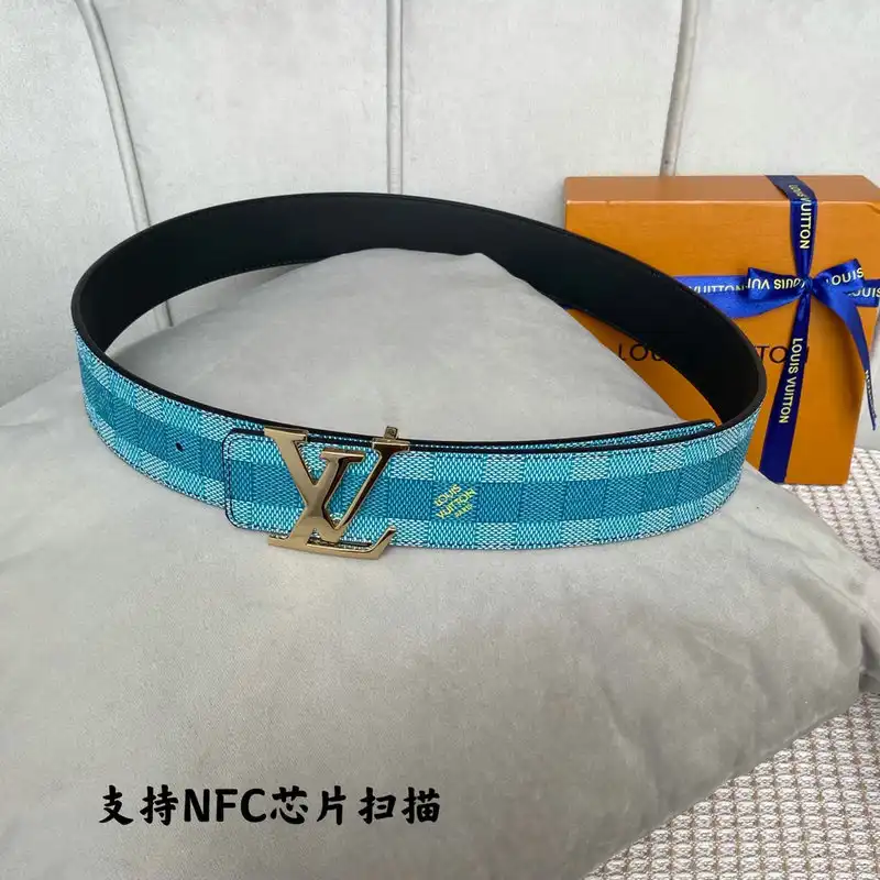 LV Belts 2207XF0094
