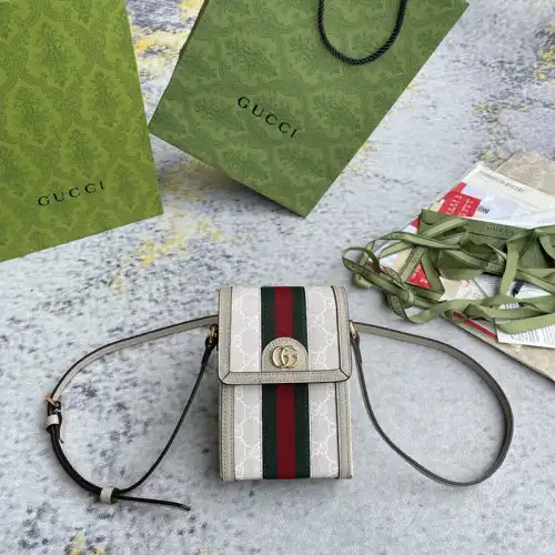 G*u*i bag 2212dj0029