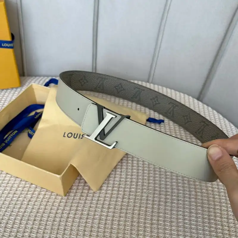 LV Belts 2301XF0025