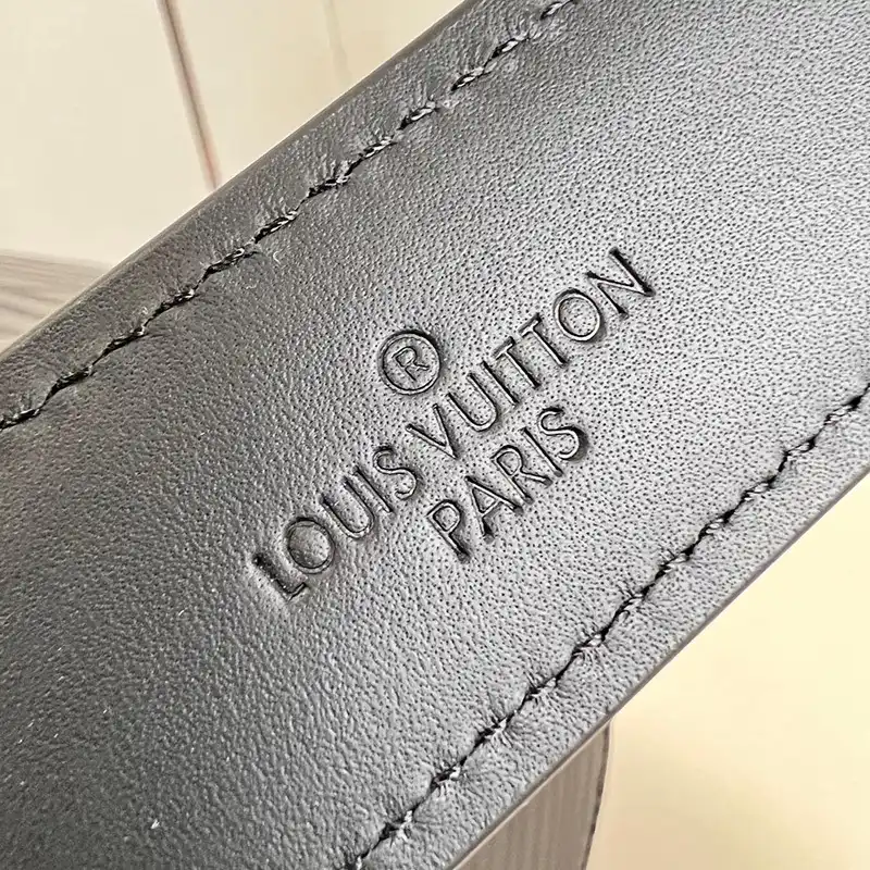 LV Bag 2309YA0130
