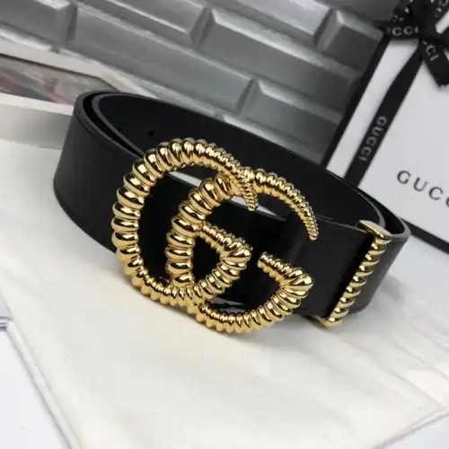 G*u*i s belts 19bl0043