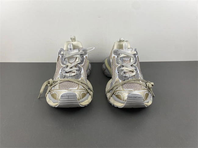 BALENCIAGA 734734 W3XL4 EasyCare 4281