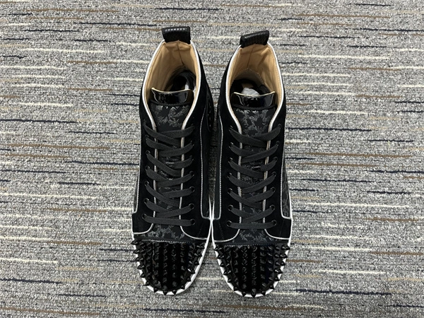 Christian Louboutin ZeroBulk 2703