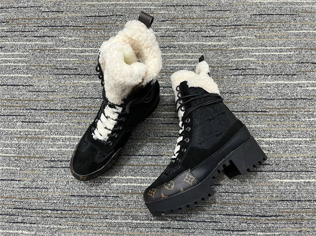 softtouch G*u*i boot women 514