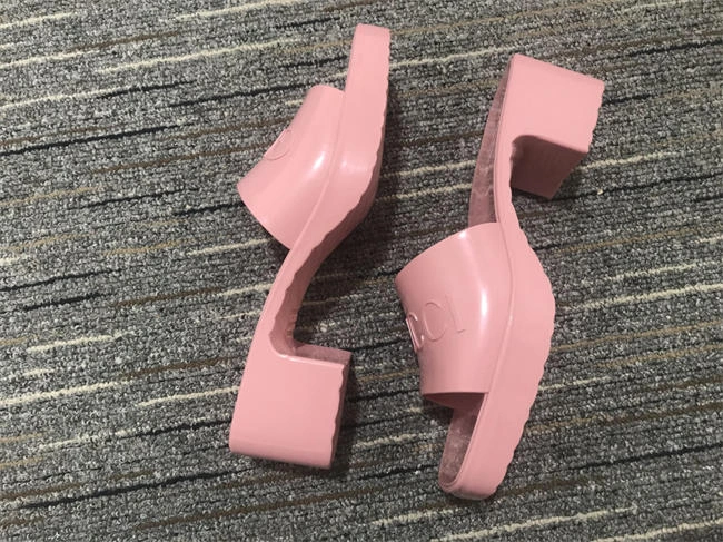 unique G*u*i side women 486