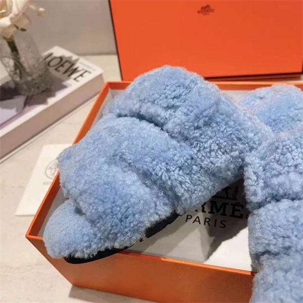 Efficient H Slipper 2380