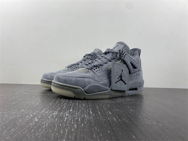 Trendy Jordan 4 Retro Kaws 930155- 3864