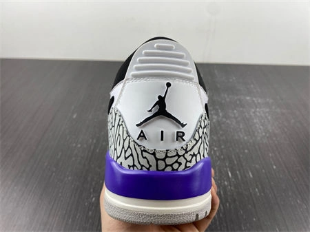 Youthful Jordan Legacy 312 Low Lakers CD7069- 4198