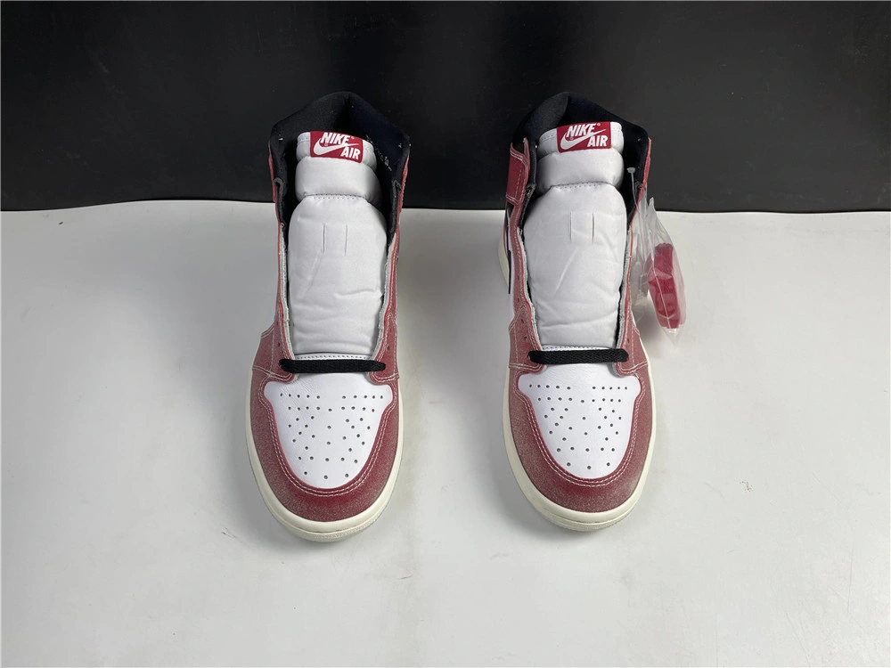 RelaxedFit Jordan1 Retro Trophy Room Chicago DA2728- 3636