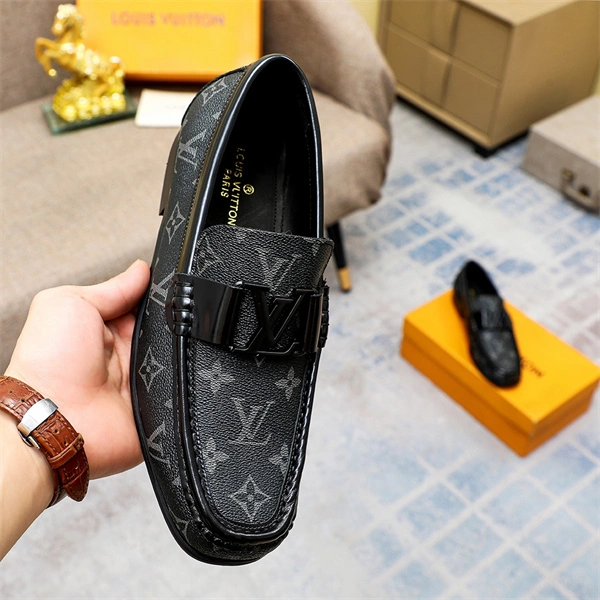 Chic Lv Loafer 1890