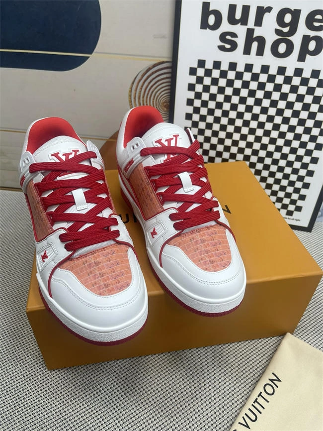 Efficient Lv Trainer Sneaker 2116
