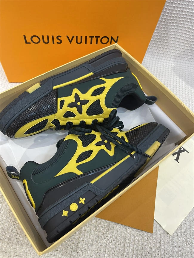 FlexibleFit Lv Trainer Sneaker 2056