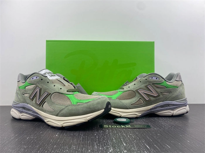 New Balance 990v3 Patta Keep Your Family Close M990PP Snug 5837