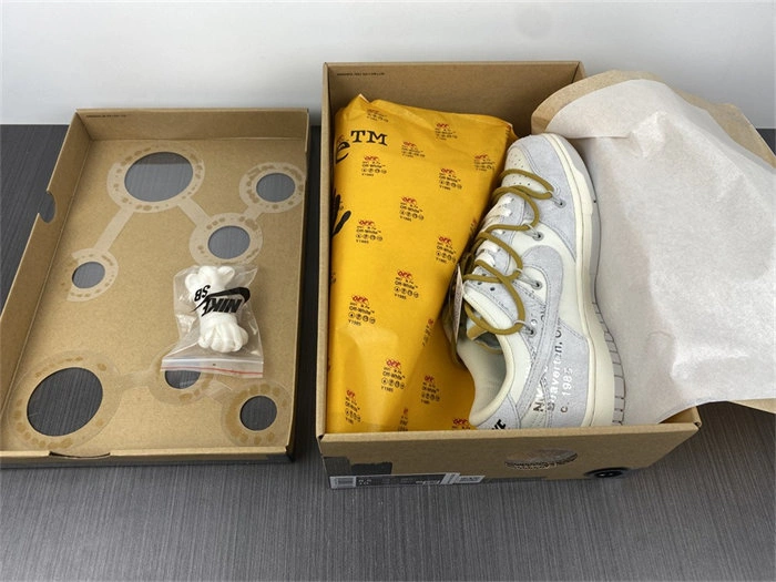 ZipUp Nike Dunk Low Off-White Lot 37 DJ0950- 4745