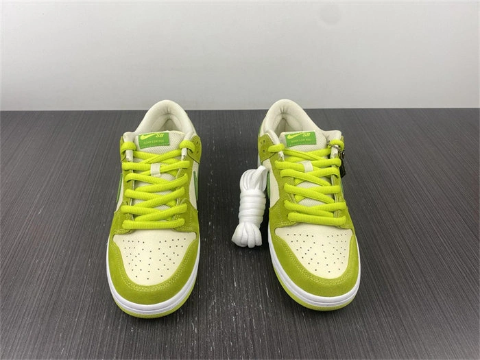 Nike SB Dunk Low Green Apple DM0807- Soft 4729