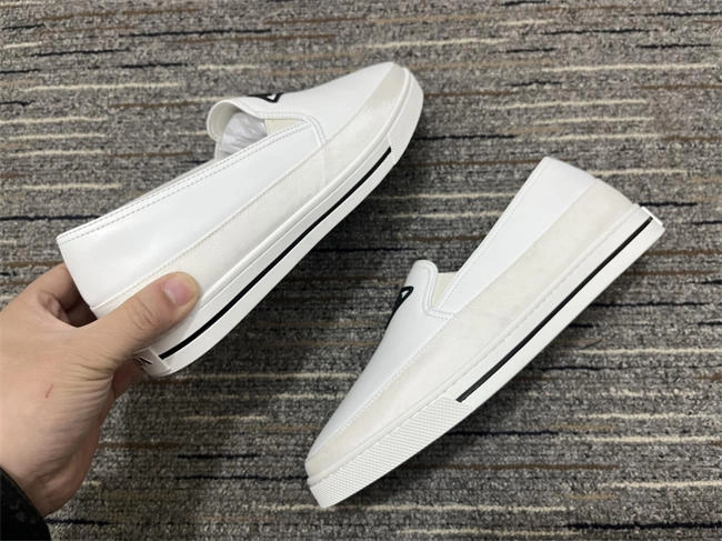 Prada Leather Sneaker Comfortable 3316