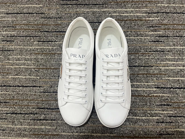 Prada Leather Sneaker Fashionable 3312