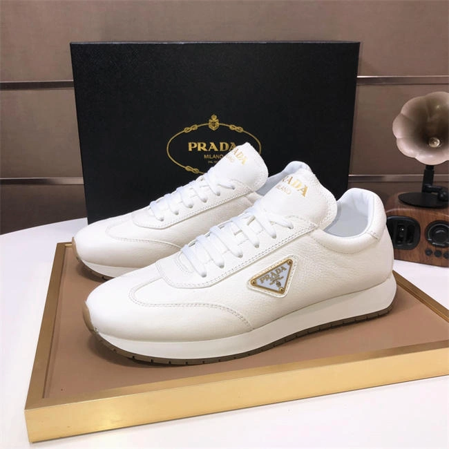 Prada Runner Sneaker Timeless 3198