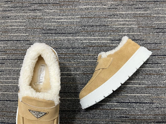 RelaxedFit Prada Sneaker Women 3391