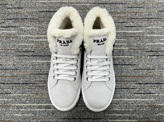 Neat Prada Sneaker Women 3392